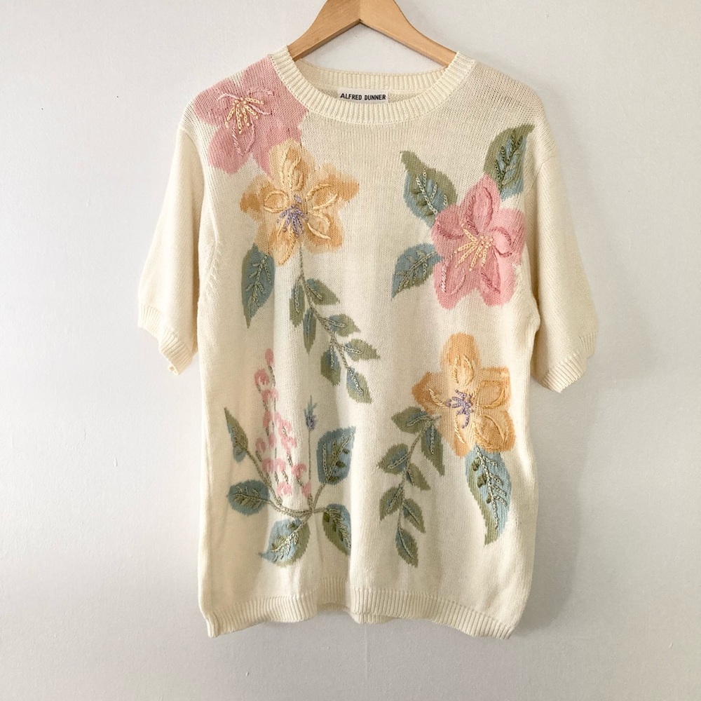 Vintage floral knit sweater